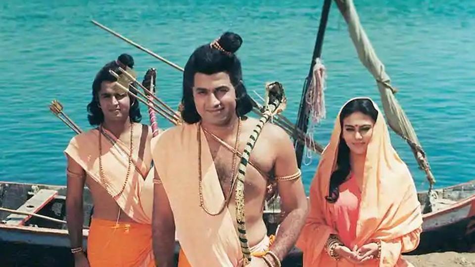 Making of Ramayan: How Sunil Lahri injured his fingers, Dipika Chikhlia spent days sitting under a tree