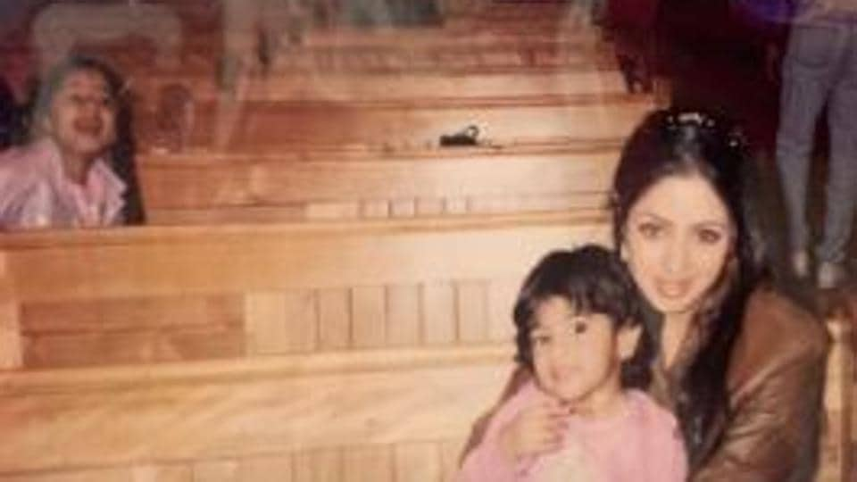 When Janhvi Kapoor got jealous of sister Khushi getting all the hugs from mom Sridevi. See throwback pic