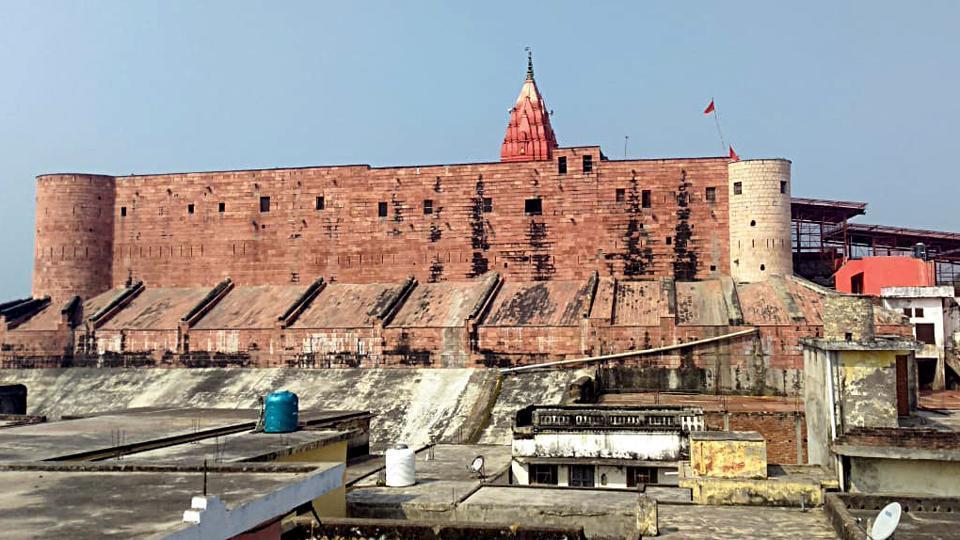 The Yogi Adityanath government has approved ₹1000 crore for three road widening projects in Ayodhya; the Hanuman Garhi road, for instance, leads to Ram Janmabhoomi. (ANI Photo) The Yogi Adityanath government has approved ₹1000 crore for three road widening projects in Ayodhya; the Hanuman Garhi road, for instance, leads to Ram Janmabhoomi. (ANI Photo)