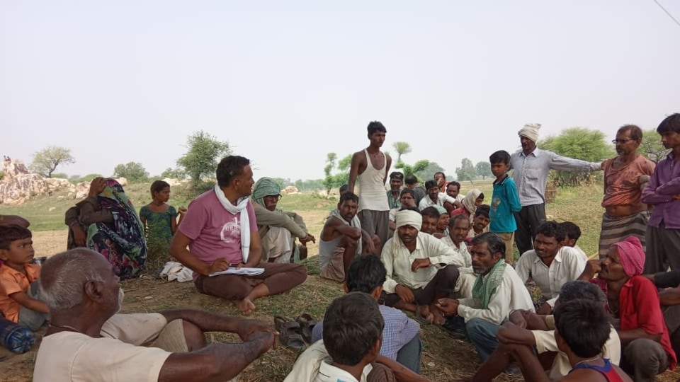 Migrants toil to revive ‘dead’ Gharar in village in UP’s Banda district ...