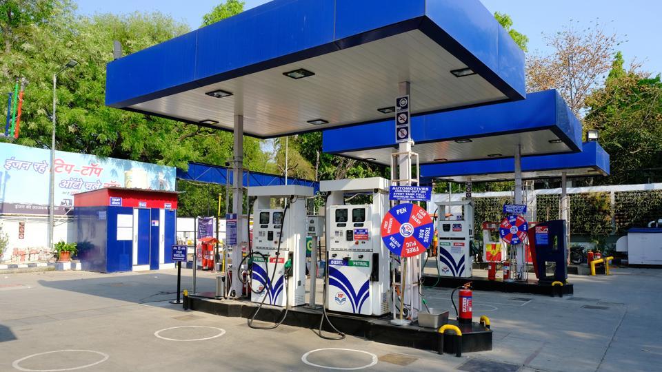 HPCL revenue from the sale of products soared to ₹1.21 lakh crore in the first quarter of the current fiscal year that began on April 1 from ₹77,308.53 crore a year back. (Bloomberg file photo) HPCL revenue from the sale of products soared to ₹1.21 lakh crore in the first quarter of the current fiscal year that began on April 1 from ₹77,308.53 crore a year back. (Bloomberg file photo)