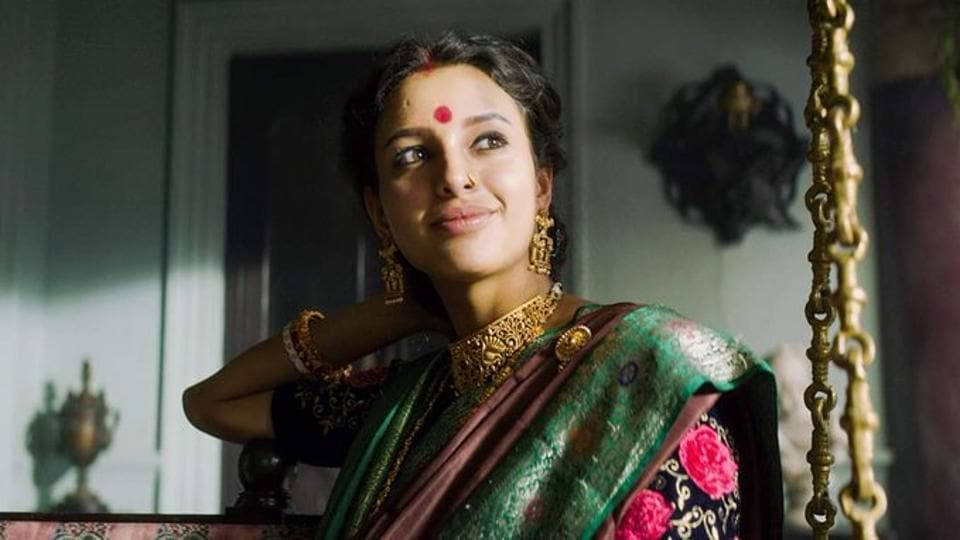 Buti Full Girl Saadi Rape Xxx Video - Bulbbul movie review: Pretty but problematic, Anushka Sharma's Netflix film  is a flawed fairytale | Bollywood - Hindustan Times