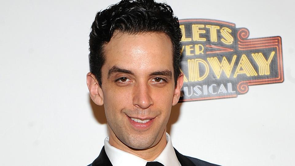 Actor Nick Cordero dies at 41 from coronavirus complications, Viola(01)