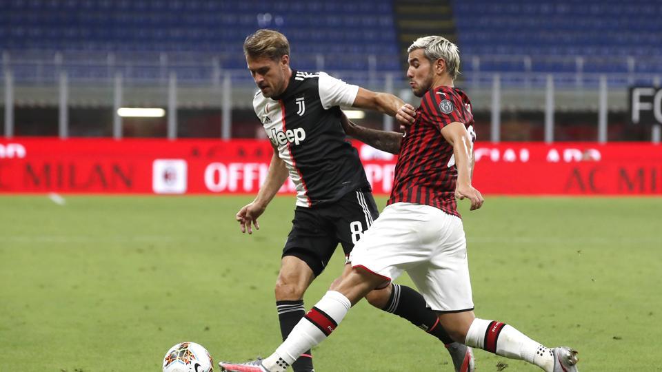 Juventus Let 2 Goal Lead Slip In 4 2 Loss Against Ac Milan Hindustan Times