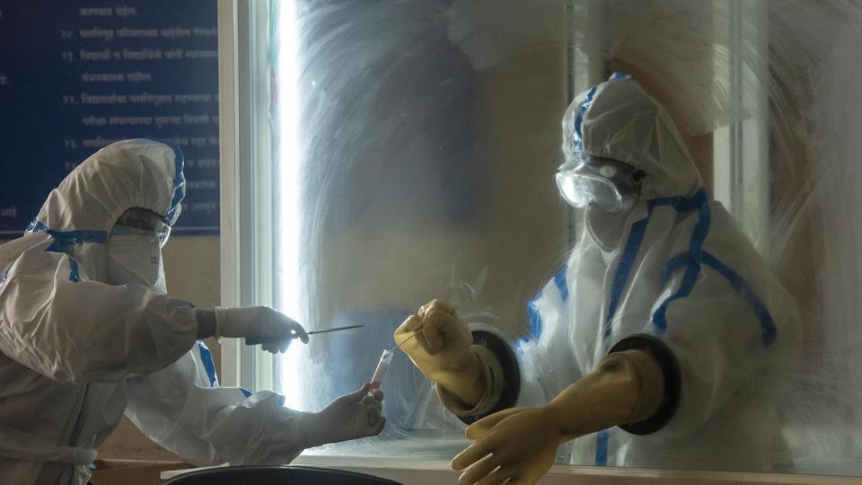 11 Of 15 Pmc Ward Offices Report 1 000 Coronavirus Cases Hindustan Times Always keep this form in your vehicle.