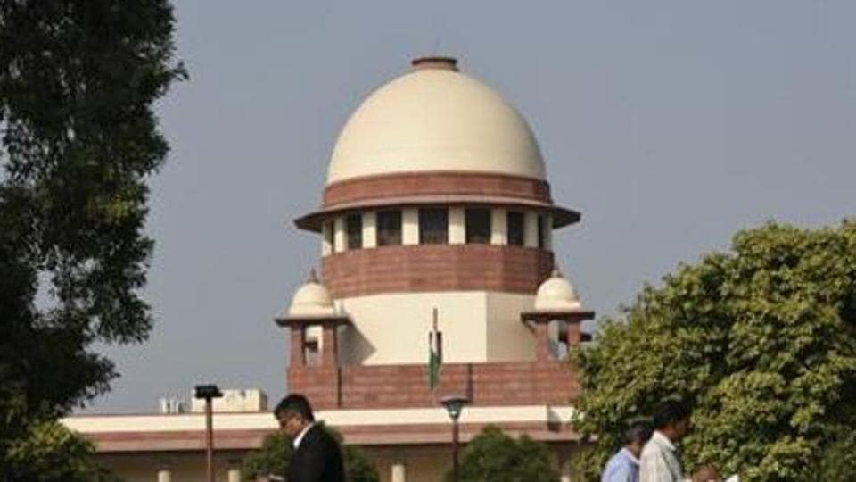 Naked Mother Nudist - Children painting on mother's semi-nude body gives wrong impression about  our culture: SC | Latest News India - Hindustan Times