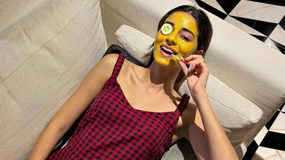 Get glowing skin this festive season with these quick DIY skin treatments