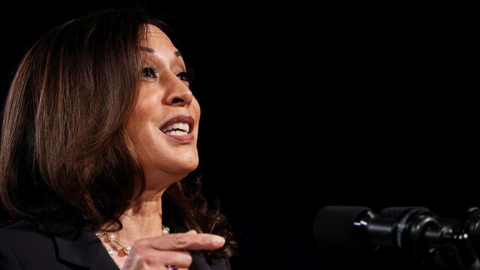 Kamala Harris rebuts Republicans, assailing Trump for mishandling Covid-19