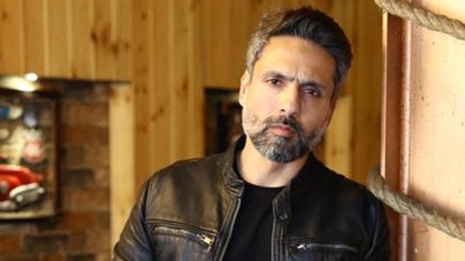 Iqbal Khan I wish that the way people go after film actors, they