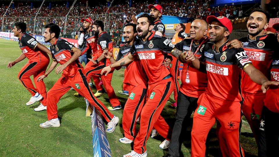 Virat Kohli, AB de Villiers to auction signed RCB jerseys, bats to