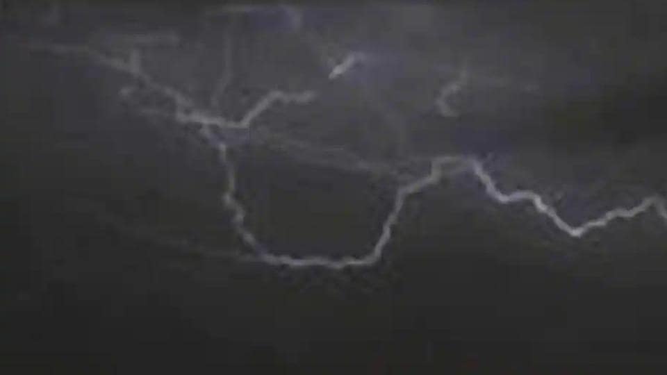 Football player killed as lightning strikes during match in Jharkhand -  Hindustan Times