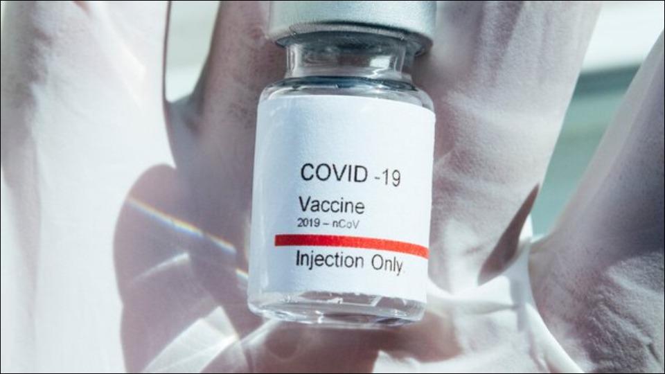 Some hope amid Covid-19 gloom as US vaccine shows strong immune ...