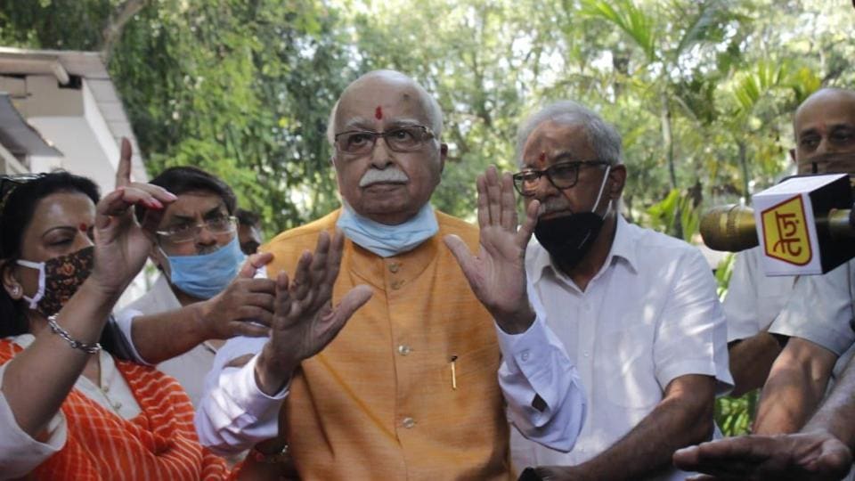 Babri demolition case: LK Advani, 31 others acquitted; no local testified