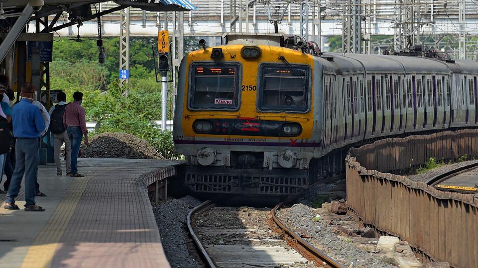 Pune Local Trains To Run For Essential Services Staff All You Need To Know Hindustan Times Pune local train timetable apk we provide on this page is original, direct fetch from google store. pune local trains to run for essential