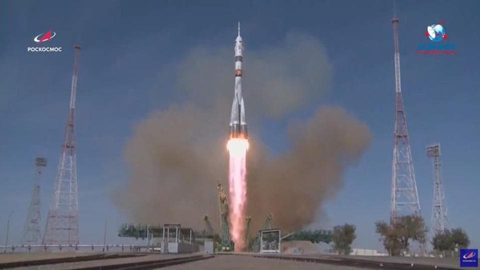 One American Two Russians Blast Off To International Space Station World News Hindustan Times