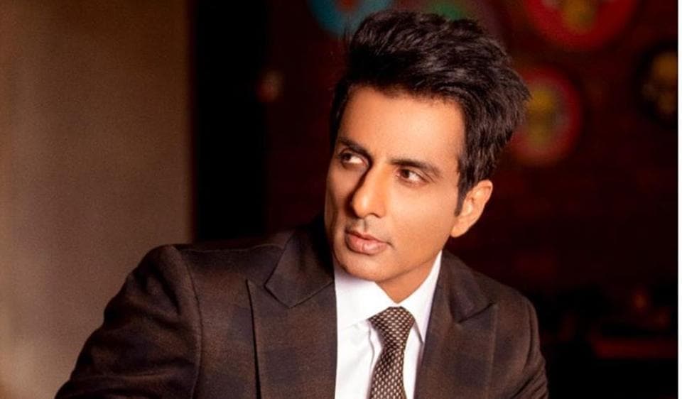 Bollywood actor Sonu Sood 'at a loss for words' as fan makes 87K-sq-ft  portrait of actor | Bollywood – Gulf News