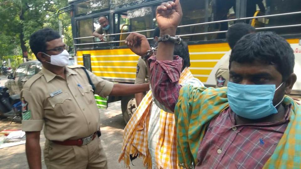 6 cops suspended for handcuffing Amaravati farmers during judicial