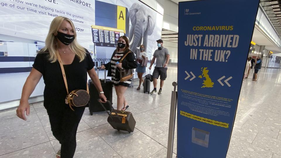 Londons Heathrow Airport No Longer Europes Busiest Air Hub World News Hindustan Times 