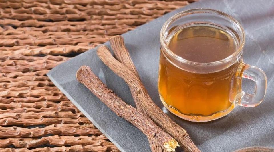 From cough to period cramps, here are 5 health issues mulethi tea can tackle for you