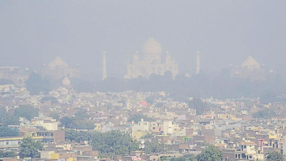 Agra, with AQI of 458, records worst air pollution in country Latest