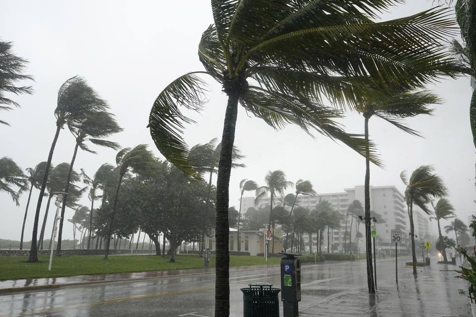 Eta expected to be hurricane and strike Florida Keys