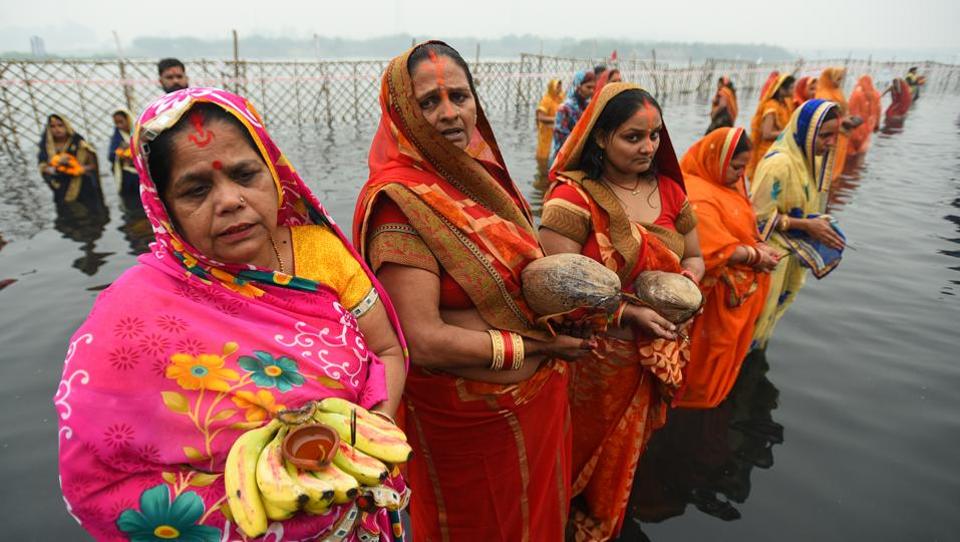 Chhath Puja for Delhiites: Low-key celebrations, thekua #FOMO and ...