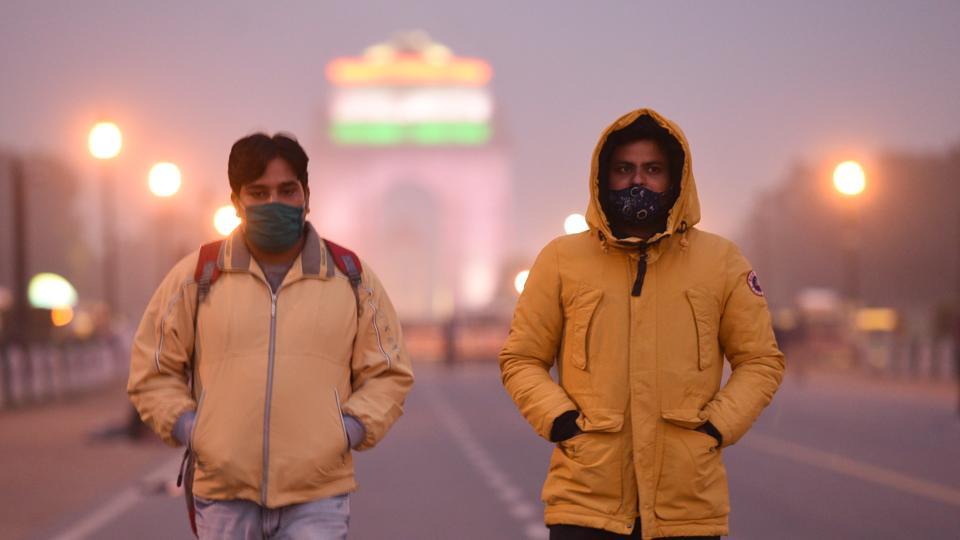 Delhi’s air quality worsens, temperature to rise over next couple of days