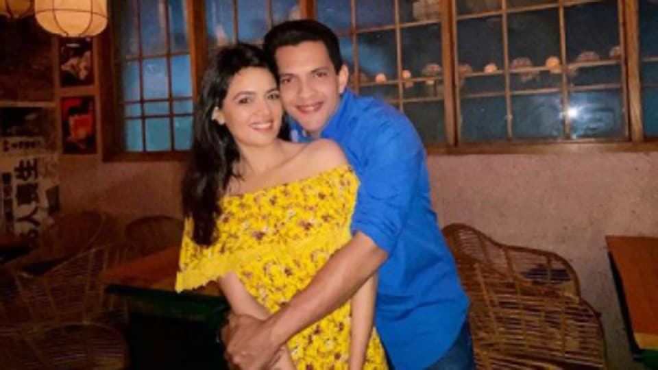 Aditya Narayan to marry girlfriend Shweta Aggarwal at a temple on Dec 1: ‘It will be a very simple wedding with 50 people’