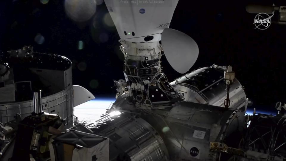 Here’s how you can spot space station with 2 SpaceX Dragon capsules fly overhead