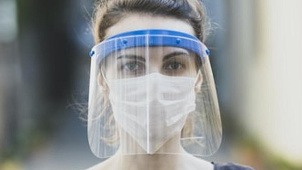 Face shields worn alone are not effective against Covid19 Study Hindustan Times