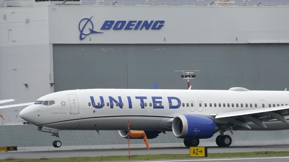 Boeing suffers more cancelled orders for its 737 Max plane | Hindustan