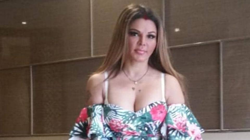 Rakhi Sawant has asked her husband to ‘introduce himself to everyone’, says she got married ‘under difficult circumstances’