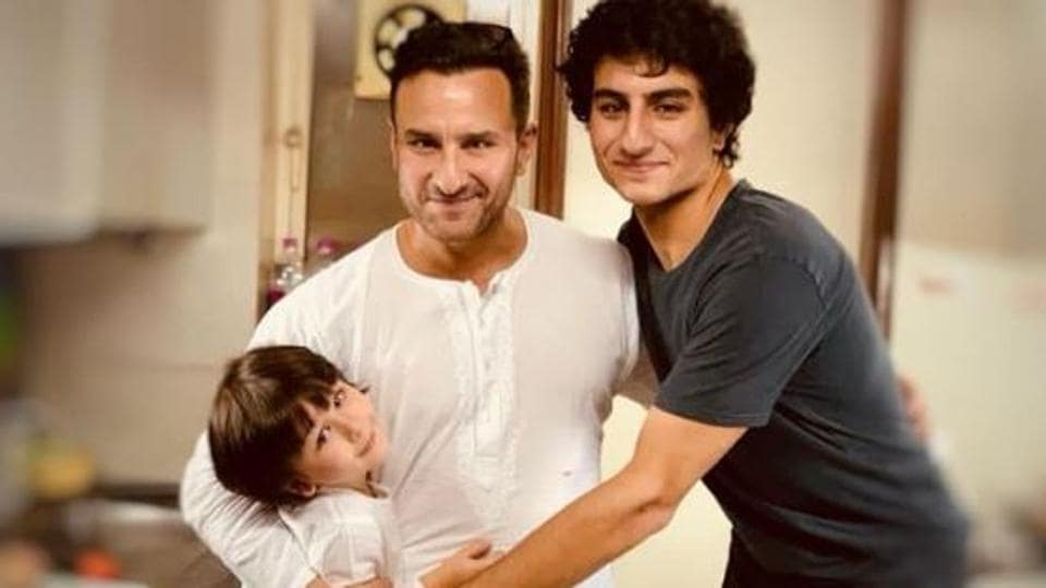 Kareena Kapoor Posts Adorable Picture Of Saif Ali Khan With Sons Taimur    E109eb56 3e9d 11eb Bd1a 21d65ef31d5e.JPG