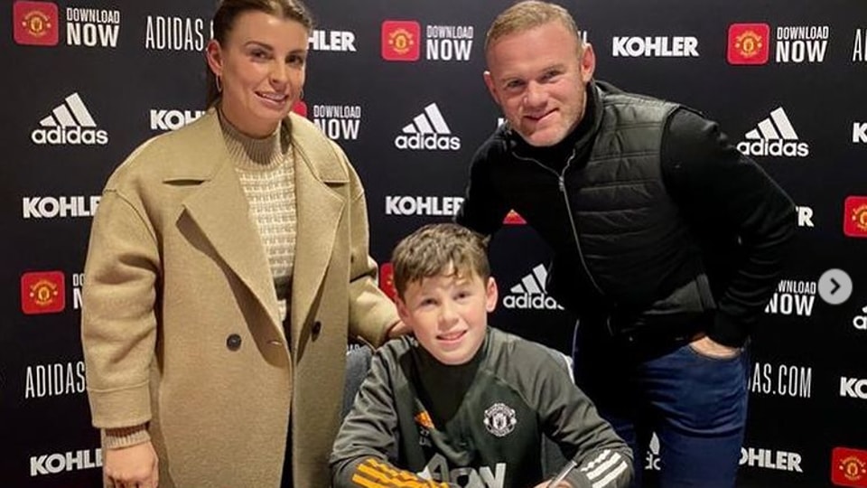 Rooney S 11 Year Old Son Kai Signs For Manchester United Academy Football News Hindustan Times