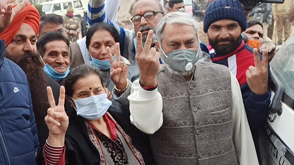 Wife Shakti’s win may pump up Venod’s political fortune