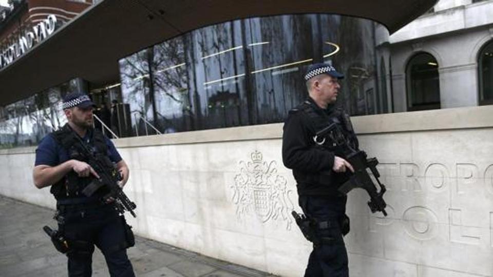 Uk Police To Get Stricter With Fines For Covid 19 Lockdown Breaches World News Hindustan Times