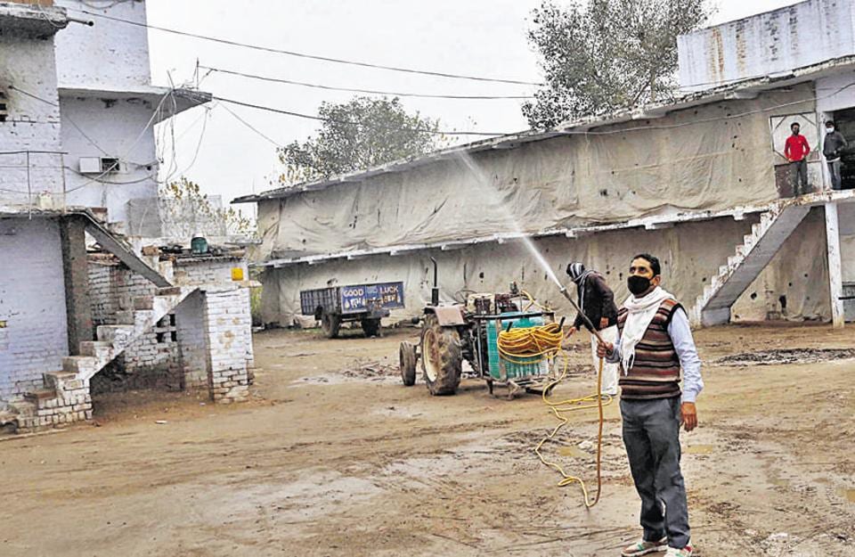 Amid uncertainty over bird flu, Centre rushes rapid response team to Haryana’s Barwala