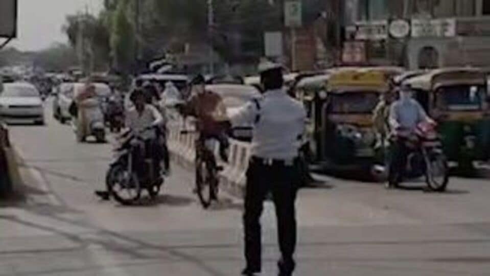 Chennai New Traffic Rulesசென்னையில் புதிய போக்குவரத்து விதிகள் இன்று