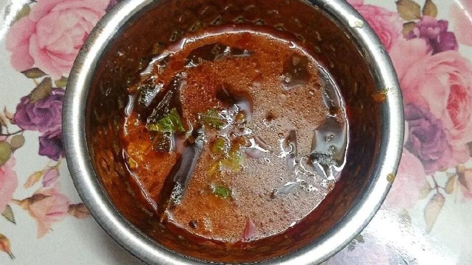 Dry fish gravy recipe சுவையும் மணமும் நிறைந்த கருவாட்டுக் குழம்பு