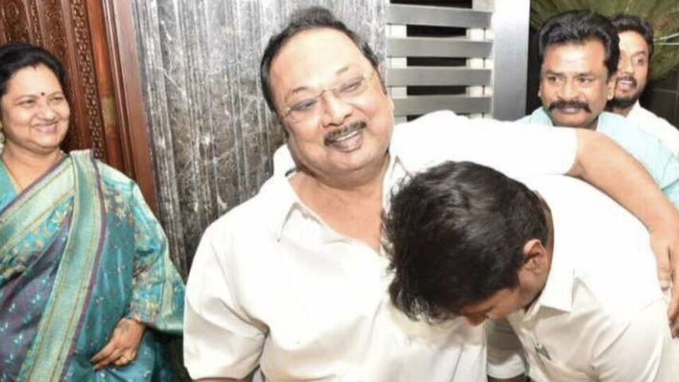 ‘குடும்பம்னா குறை இருக்கும் தான்… ஆனா நமக்குனு இருக்கிறது ஒரே குடும்பம் தான்’