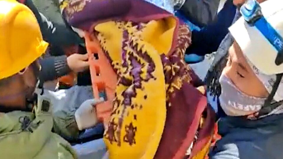 Turkey Earthquake 6 வயது குழந்தையை மீட்ட இந்திய பேரிடர் மீட்பு குழு