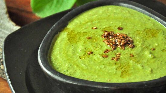 கற்பூரவல்லி இலை தயிர் பச்சடி கற்பூரவல்லி இலை தயிர் பச்சடி