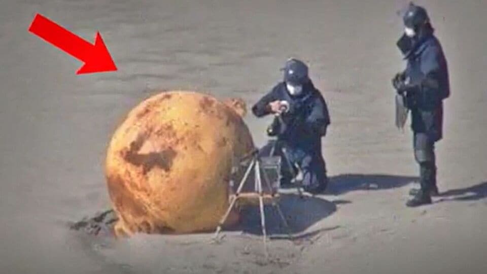 ஜப்பான் கடற்கரையில் காணப்பட்ட அடையாளம் தெரியாத மர்ம பந்துjapan baffled