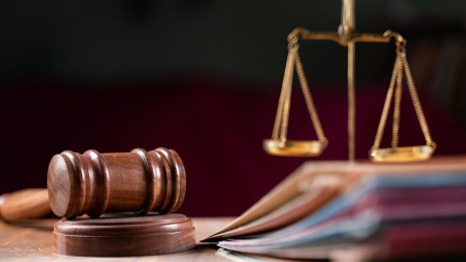 District Court: செயின் பறிப்பில் ஈடுபட்ட 2 பேருக்கு 10 ஆண்டு சிறை