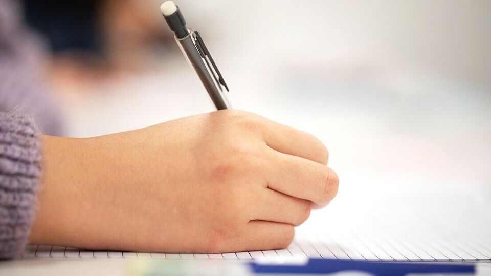 வேலைவாய்ப்பற்ற இளைஞர்களுக்கு உதவித்தொகை – விண்ணப்பிக்க அழைப்பு