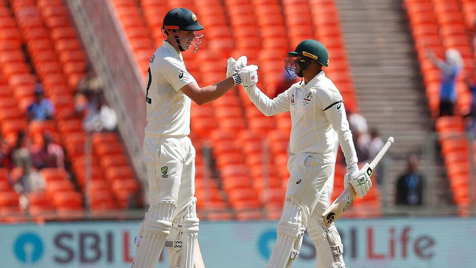 IND Vs AUS: இந்தக் கூட்டணியை பிரிக்க போராடும் இந்திய பவுலர்ஸ்! 300ஐ கடந்த ஆஸி.,