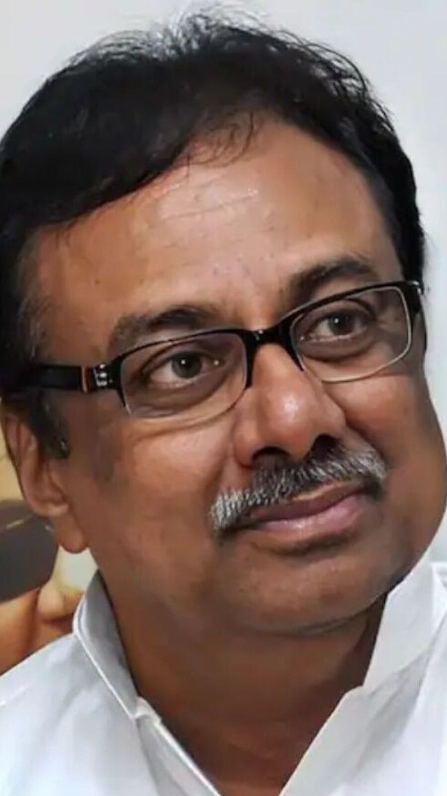 EVKS Elangovan Health: இடைத்தேர்தல் முதல் மருத்துவமனை வரை ஈவிகேஎஸ் இளங்கோவன்!