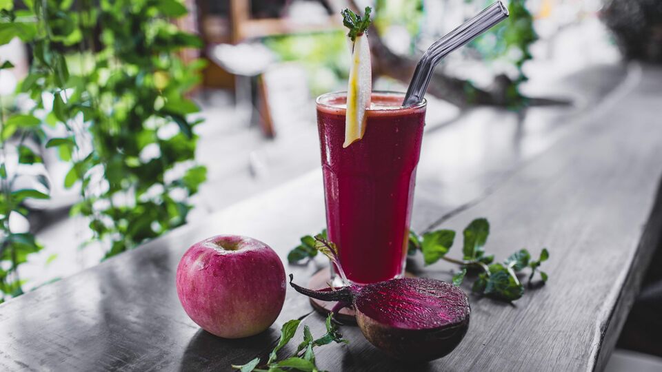 benefits of beetroot: இளமையில் தோல் சுருக்கமா? இத மட்டும் செஞ்சு பாருங்க!