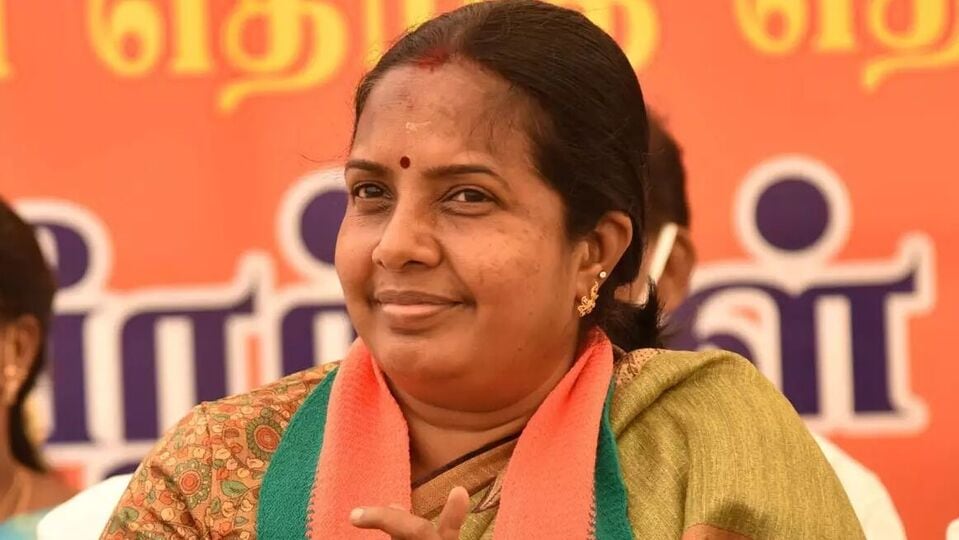 தமிழக ஆன்மிக மரபுக்கு எதிராக பேசும் திமுகவினர்.. தொல்லியல் சான்றுகளை இந்த அரசு எப்படி கையாளப்போகிறதோ? புலம்பும் வானதி!