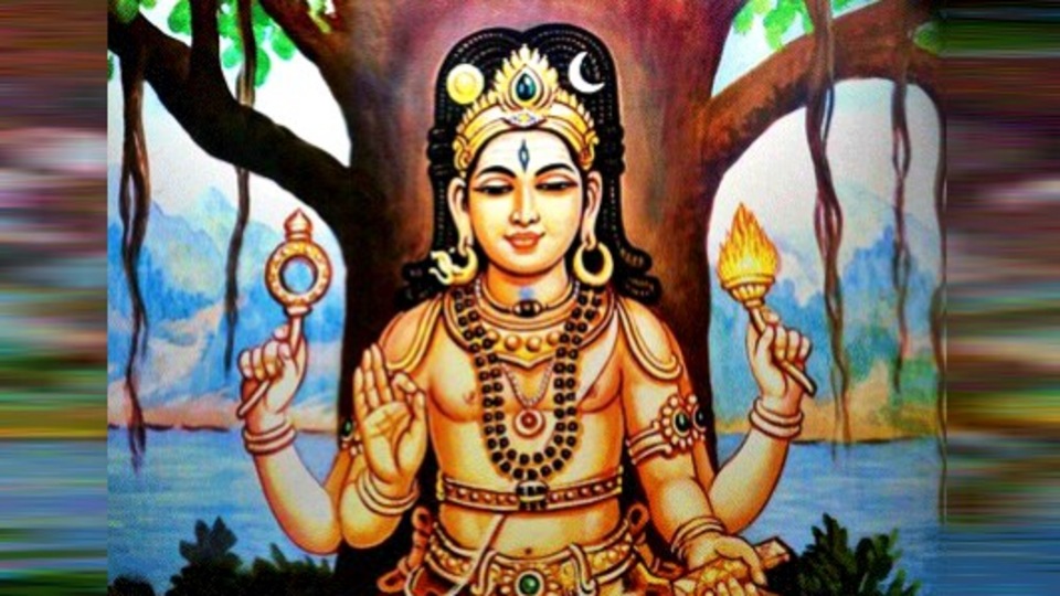 Guru Peyarchi 2023: பெயர்ச்சி அடைந்தார் குரு பகவான் - விடிய விடியப் பக்தர்களுக்குத் தரிசனம்!